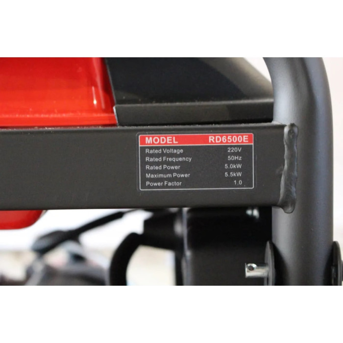 Бензиновый генератор Mast Group RD6500E