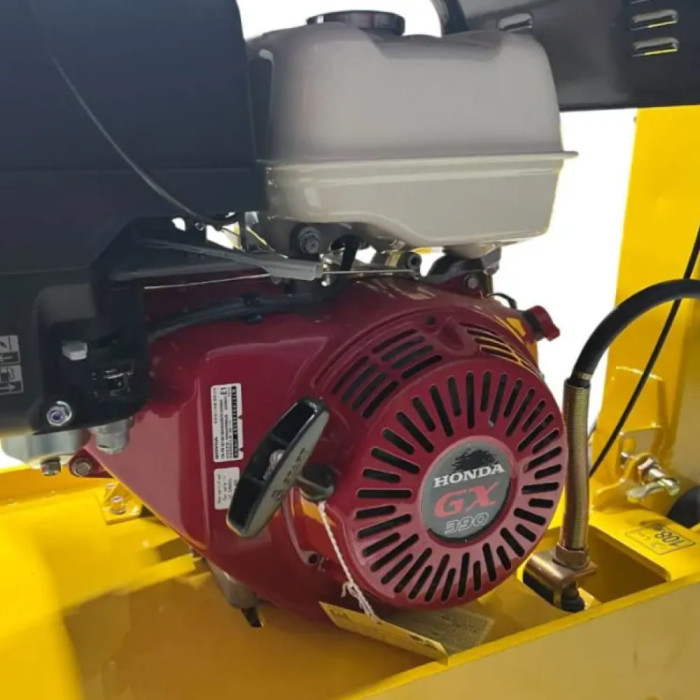 Бензиновая виброплита MAST Bautechnik MT-RVP250-H, двигатель Honda GX390