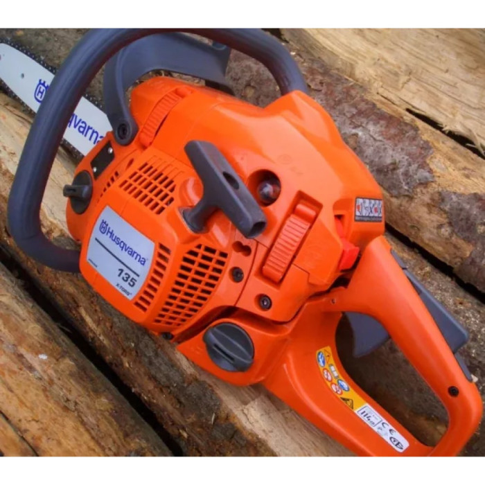Бензопила Husqvarna 135
