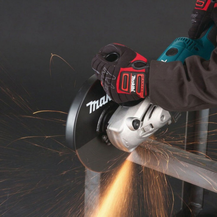 Кутова шліфмашинка Makita GA9020SF