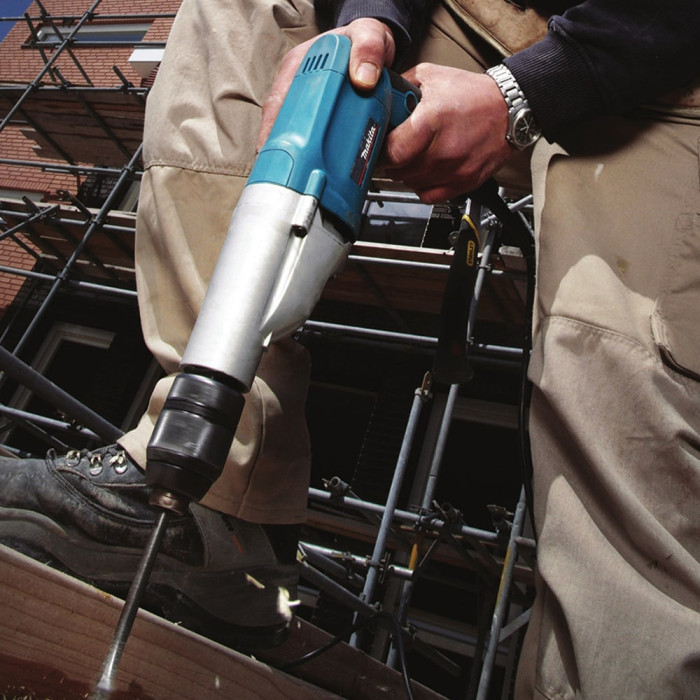 Дриль Makita DP4011