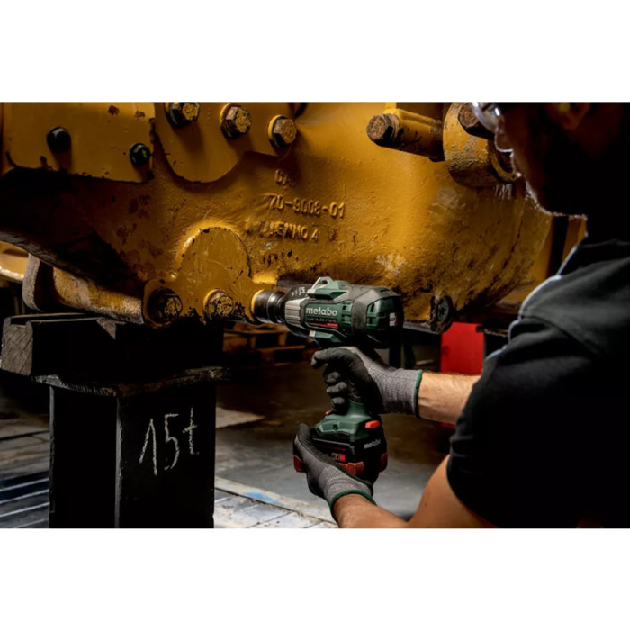 Аккумуляторный ударный гайковерт Metabo SSW 18 LTX 1750 BL (2x LiHD 5,5Ah, ASC 145, metaBOX 145 L) (602402660)