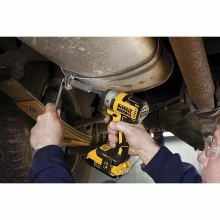 Гайковерт DeWalt DCF887D2