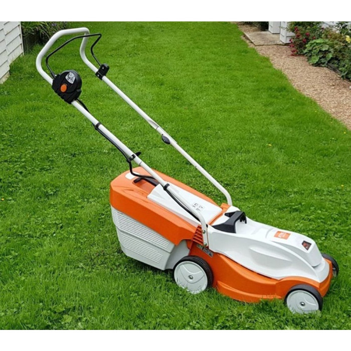 Газонокосарка акумуляторна STIHL RMA235.1 Set , в комплекті AK20, AL101 (63112000049)