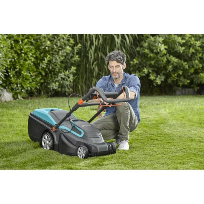Газонокосарка Gardena PowerMax 1800/42 електрична, 1800 Вт (05042-20.000.00)