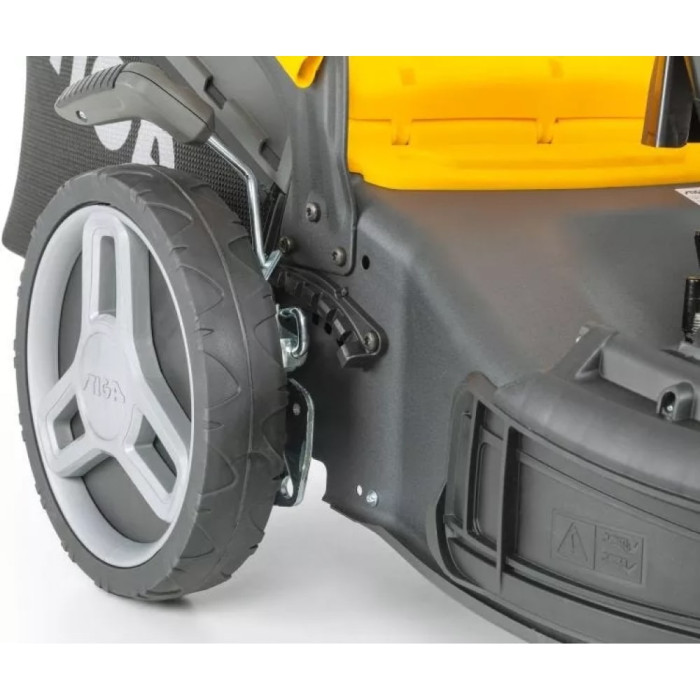 Газонокосилка бензиновая Stiga Combi48Q