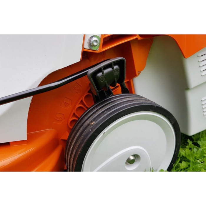Газонокосарка акумуляторна STIHL RMA235 Set (AK20, AL101) (63112000036)