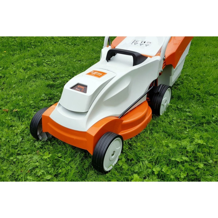 Газонокосарка акумуляторна STIHL RMA235 Set (AK20, AL101) (63112000036)