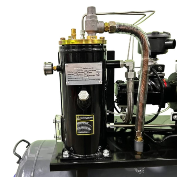 Гвинтовий повітряний компресор 200 л GTM DLG5.5V масляний 680л/хв 5,5кВт 8бар 380В (27293)