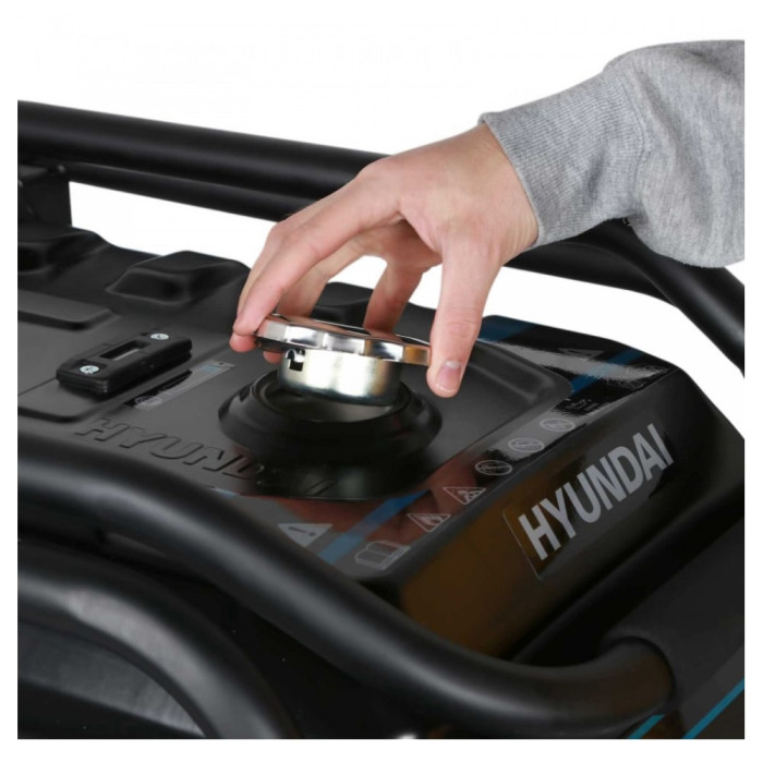 Бензиновый генератор Hyundai HHY 10050FE, 8 кВт