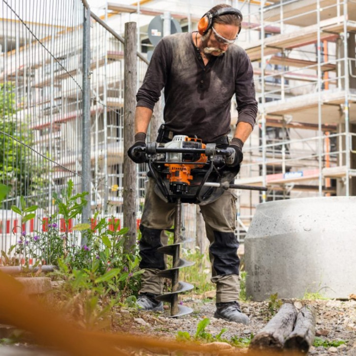 Мотобур STIHL  BT131 (43130112120)