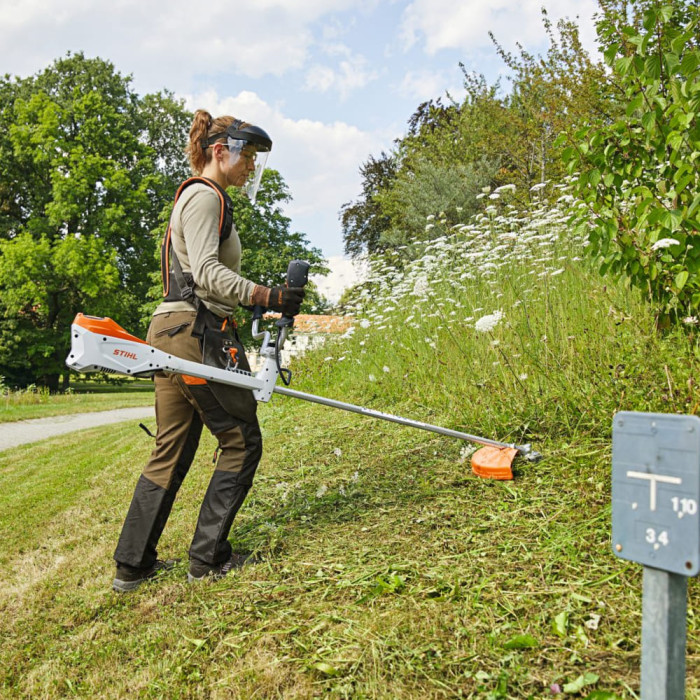 Акумуляторна коса Stihl FSA135 (FA012000001)