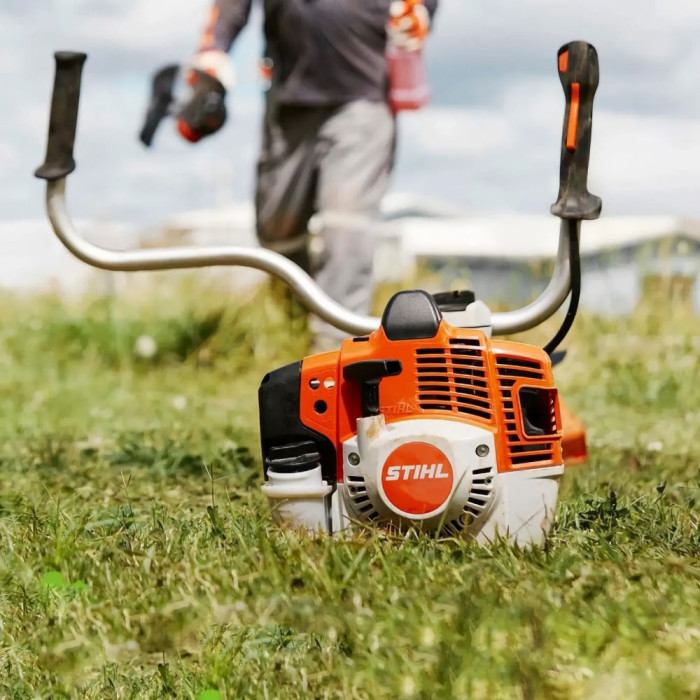 Мотокоса бензинова Stihl FS 351-L, ніж 300-3 (41472000546)