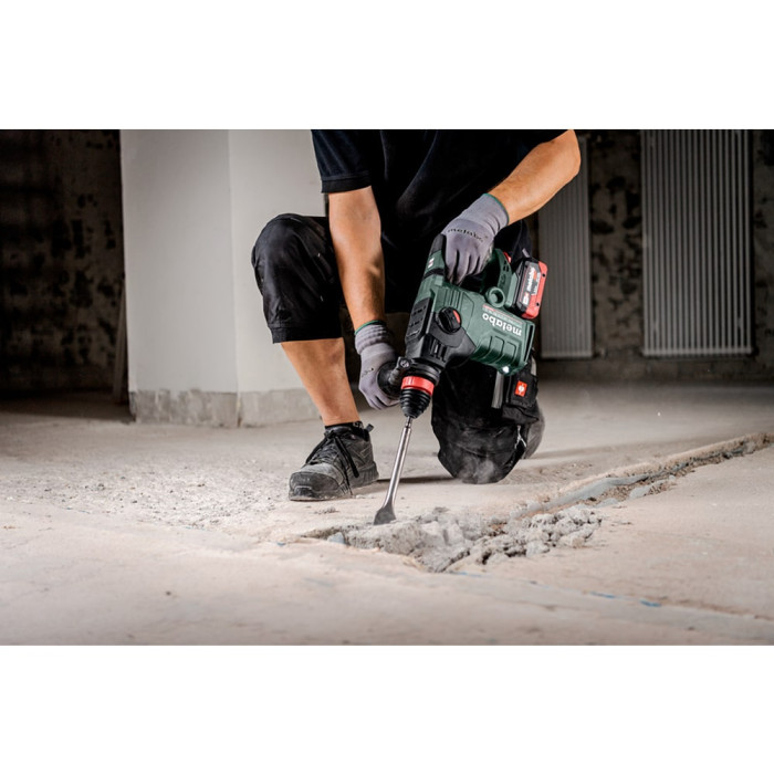 Перфоратор акумуляторний Metabo KH 18 LTX BL 35 Q (2x LiHD 5,5Ah, ASC 145, metaBox 185 XL) (600813660)