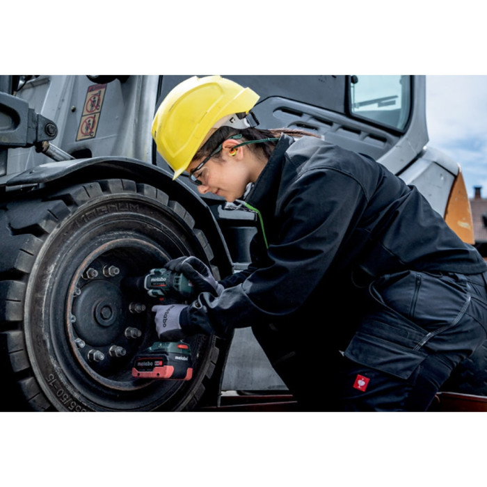 Аккумуляторный ударный гайковерт Metabo SSW 18 LTX 800 BL, 2x5.5AH LIHD; зарядка ASC 145; METABOX 145 L (602403660)