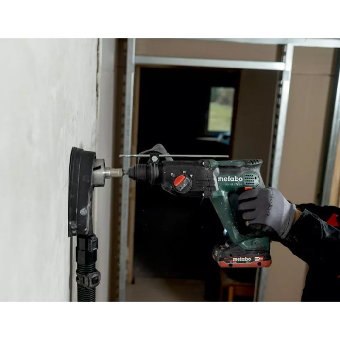 Акумуляторний перфоратор щітковий Metabo KH 18 LTX 24 (2x4,0Ah, ASC 55, metaBOX 145 L) (601712510)