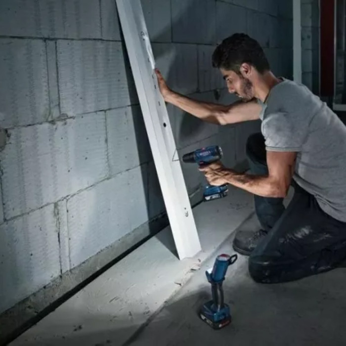 Акумуляторний шуруповерт Bosch GSR 180 - LI (2.0Ah) (06019F8109)