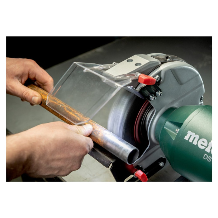 Заточный станок Metabo DS 150 Plus, диск 150 мм, LED, возможность установки щетки (604160000)