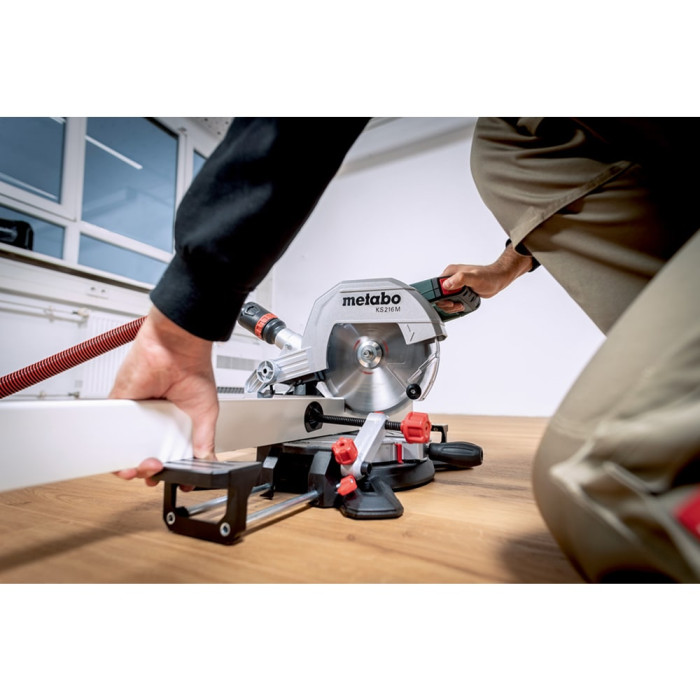 Торцовочная пила Metabo KS 216 M + дополнительный диск (610216900)