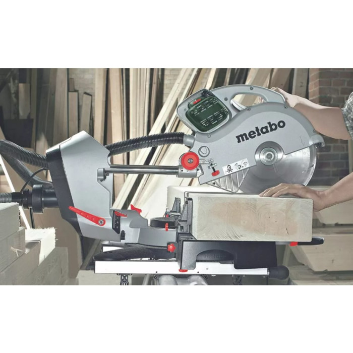 Торцовочна пила з тяговою функцією Metabo KGS 315 Plus  2200Вт, 4100/хв., D315х30мм, Laser (0103150000)