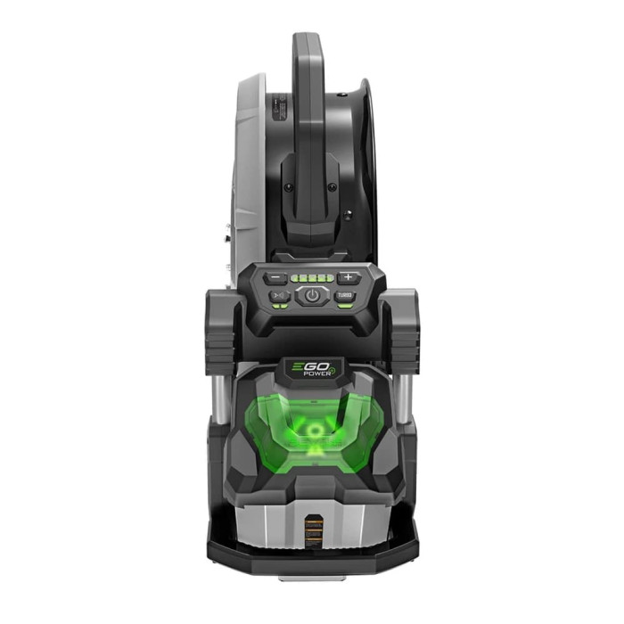 Аккумуляторный вентилятор EGO FN1800E 7000 куб.м/ч с туманообразованием (83042)