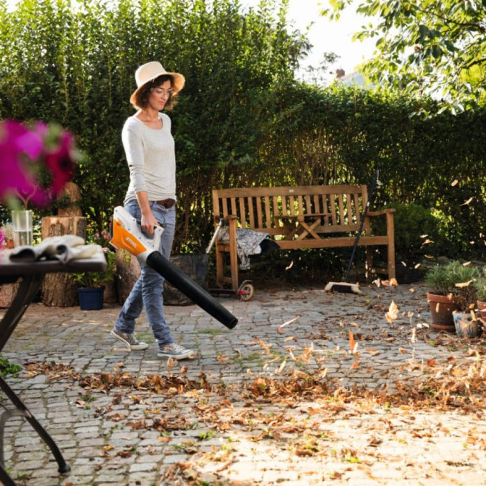 Акумуляторний повітродувний пристрій Stihl BGA45 (45130115901)