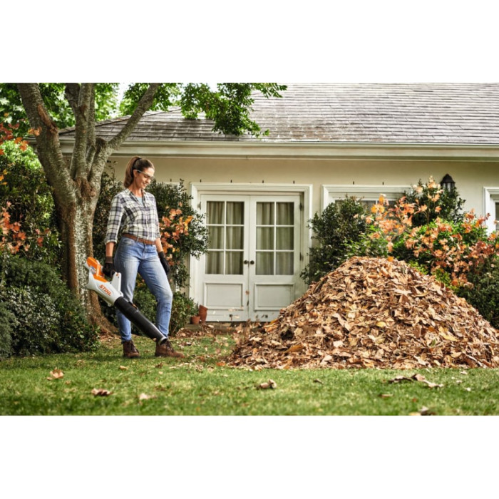 Воздуходув аккумуляторный STIHL BGA 60 (BA040115904)
