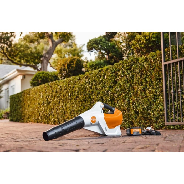 Повітродувка акумуляторна садова STIHL BGA160.0, без акумулятора та зарядного (BA090115903)