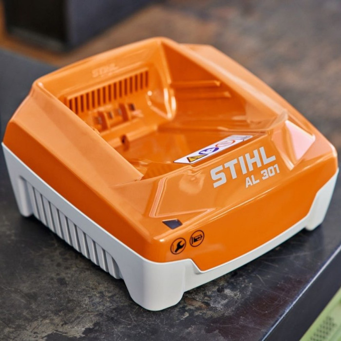 Зарядное устройство для STIHL AL 301 (EA094305500)