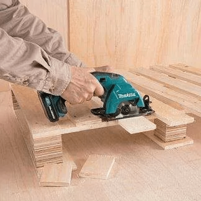 Акумуляторна дискова пила Makita HS 301 DZ (без АКБ)