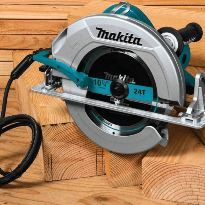 Дискова пила Makita HS0600