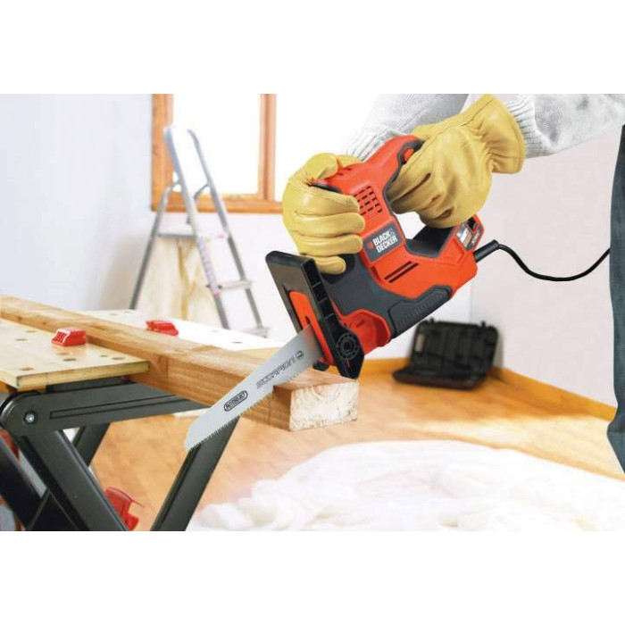 Електроножівка ручна Black & Decker Scorpion RS890K