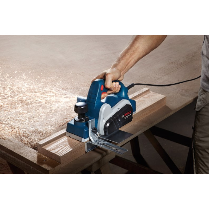 Електрорубанок Bosch GHO 6500 (0601596000)